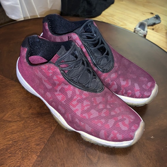 Jordan Sneakers - Picture 1 of 5